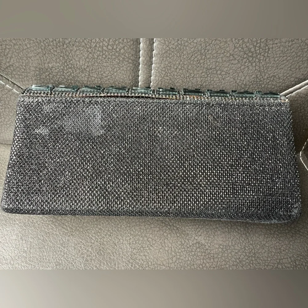 INC International Concept NWT Beaded Stone Clutch - Picture 8 of 10